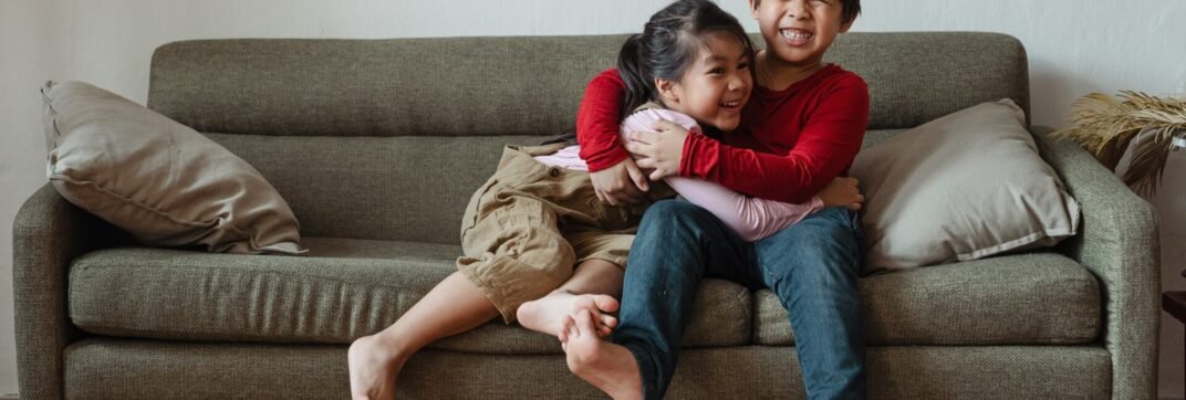 How To Help Siblings Get Along From a Biblical Perspective