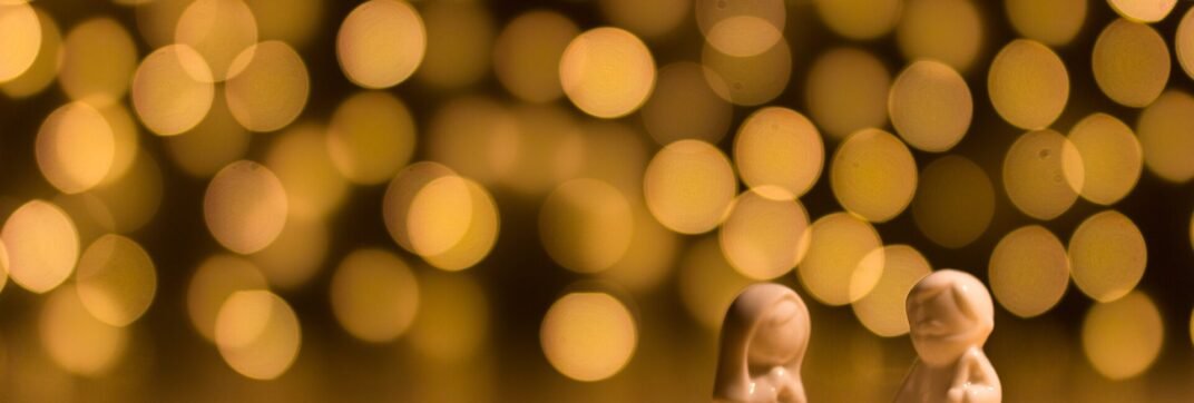 3 Best Christian Christmas Traditions for Families